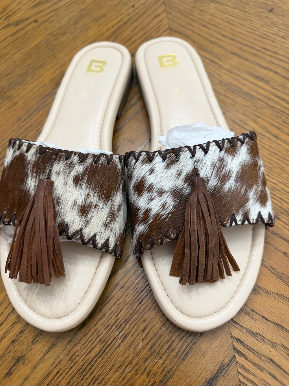 Women’s Brown and White Cowhide Calf-Hair Tassel Slide Sandals